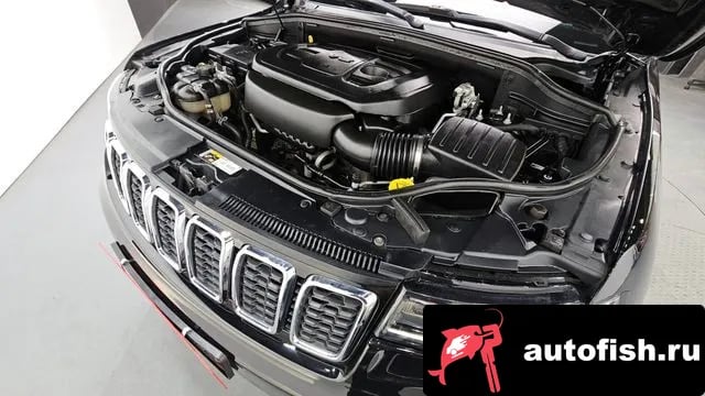 Jeep Cherokee Grand Cherokee 2018 года - вид 6