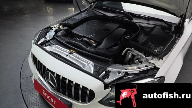 Mercedes-Benz C-Class C-Class W205 2020 года - вид 5