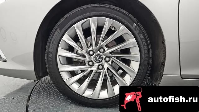 Lexus ES ES300h 7th generation 2021 года - вид 5