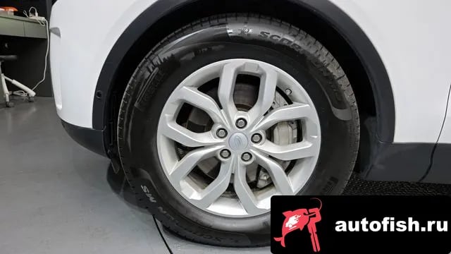 Land Rover Discovery Discovery 5 2019 года - вид 5