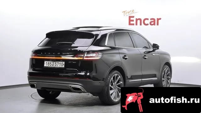 Lincoln Nautilus Nautilus First generation 2020 года - вид 2