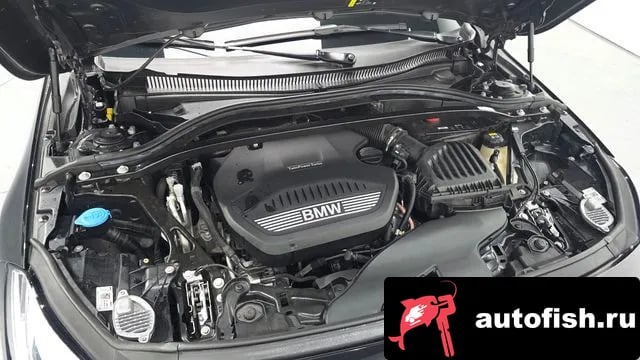 BMW 1-Series 1 Series (F40) 2020 года - вид 6