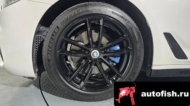 BMW 5-Series 5 Series (G30) 2020 года - вид 5