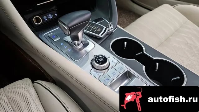 Genesis G70 G70 2018 года - похожие автомобили
