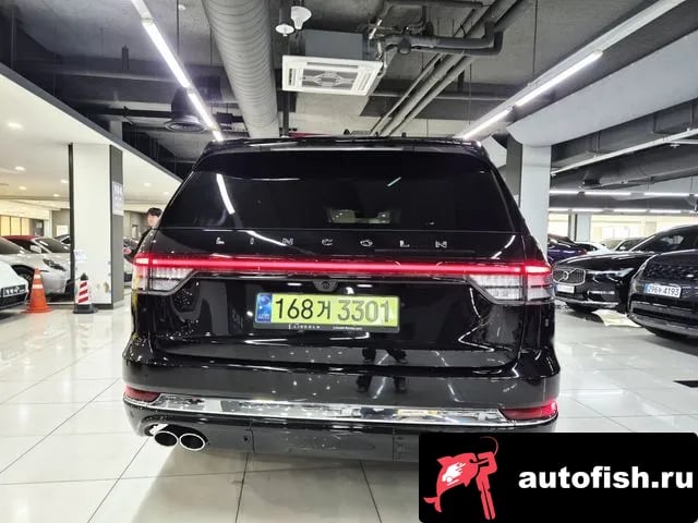 Lincoln Aviator Aviator 2nd generation 2025 года - похожие автомобили