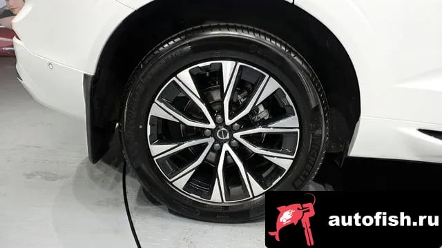 Volvo XC60 XC60 second Generation 2024 года - вид 5