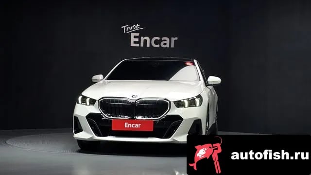 BMW 5-Series 5 Series (G60) 2024 года - вид 3