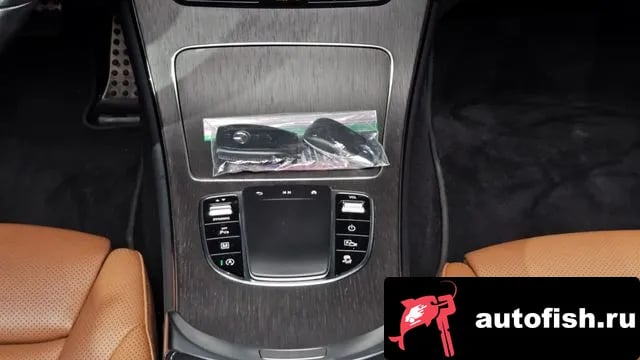 Mercedes-Benz GLC-Class GLC-Class X253 2023 года - похожие автомобили