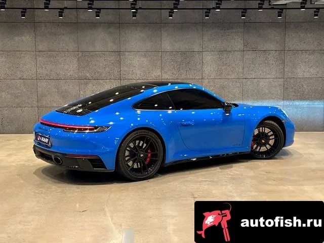 Porsche 911 911 (992) 2022 года - вид 6