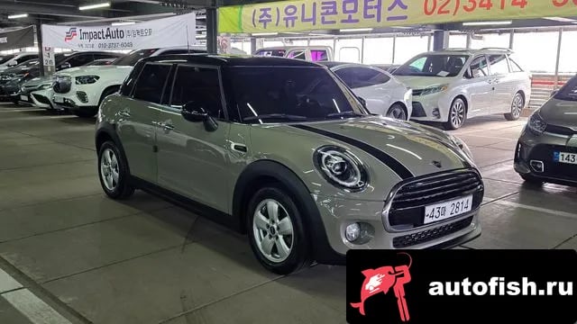 Mini Cooper Cooper D 2019 года - вид 3