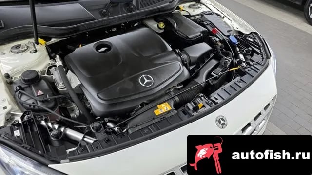 Mercedes-Benz GLA-Class GLA-Class X156 2018 года - вид 6