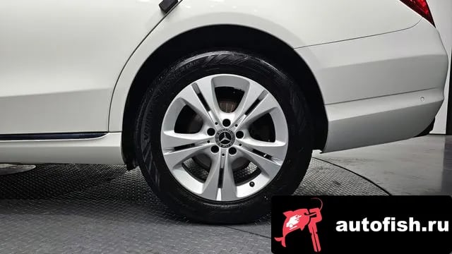 Mercedes-Benz C-Class C-Class W205 2018 года - вид 4