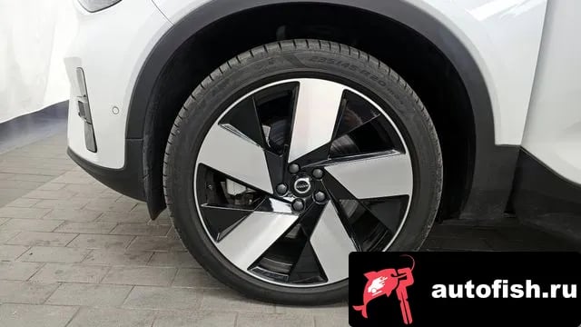 Volvo XC40 XC40 Richards 2024 года - вид 5