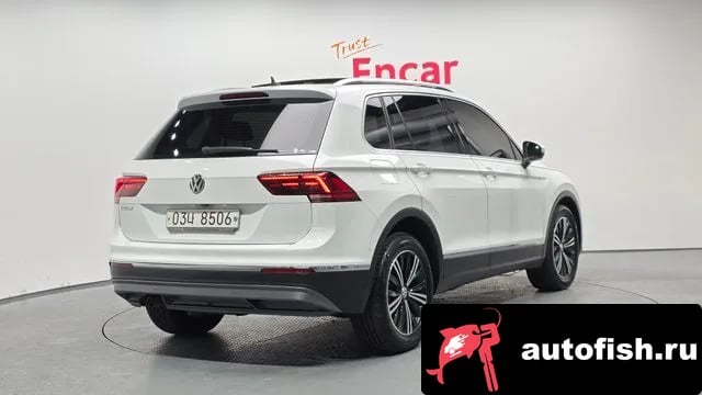Volkswagen Tiguan Tiguan second Generation 2018 года - вид 2