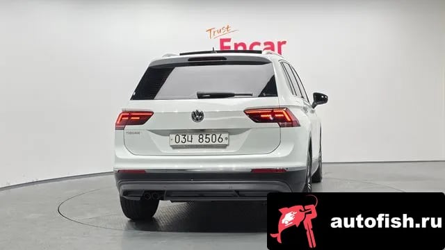 Volkswagen Tiguan Tiguan second Generation 2018 года - вид 4