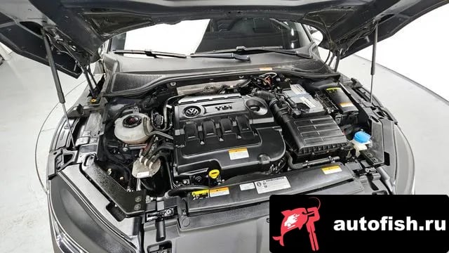 Volkswagen Arteon Atheon 2019 года - вид 6