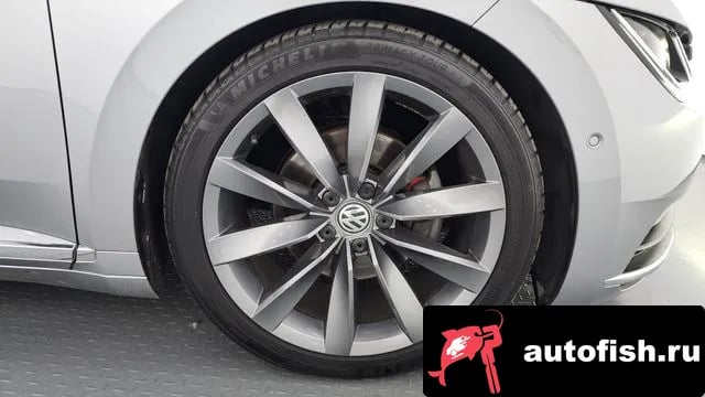 Volkswagen Arteon Atheon 2020 года - вид 5