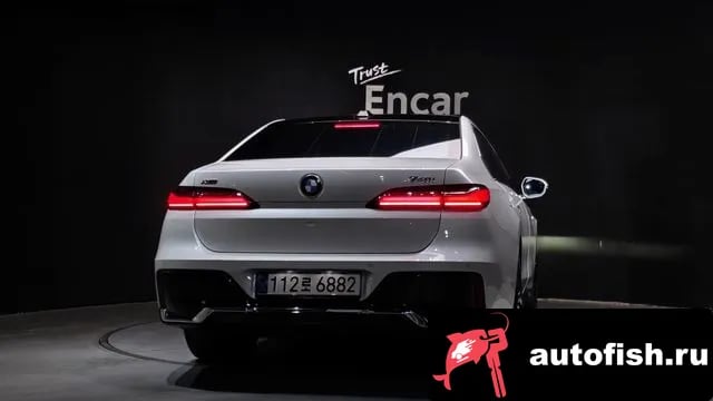 BMW 7-Series 7 Series (G70) 2023 года - вид 4