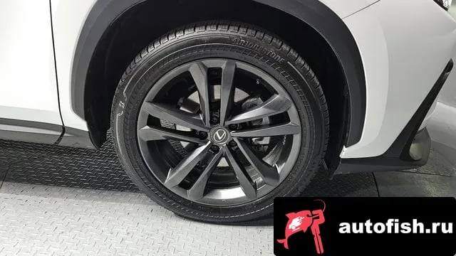 Lexus NX NX350h Second generation 2025 года - вид 5