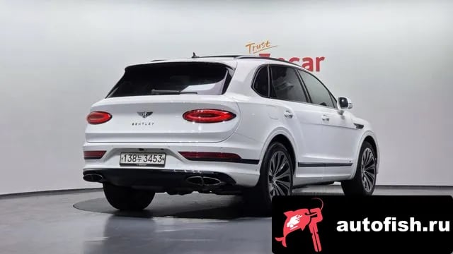 Bentley Bentayga Benteiga 2021 года - вид 2