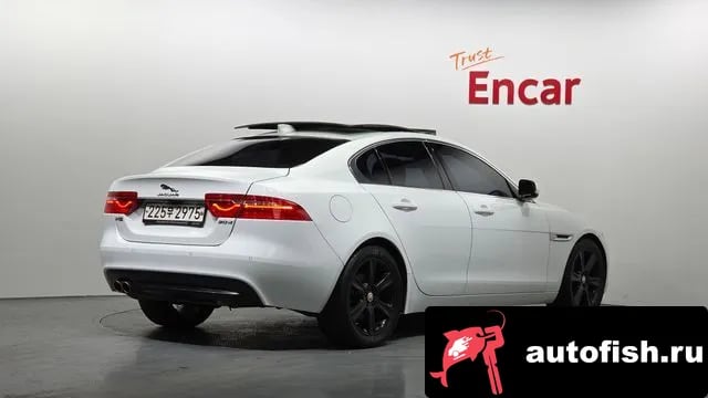 Jaguar XE XE 2019 года - вид 2