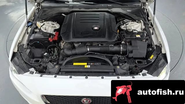 Jaguar XE XE 2019 года - вид 6