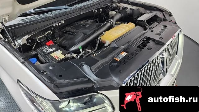 Lincoln Navigator Navigator 4th generation 2018 года - вид 6