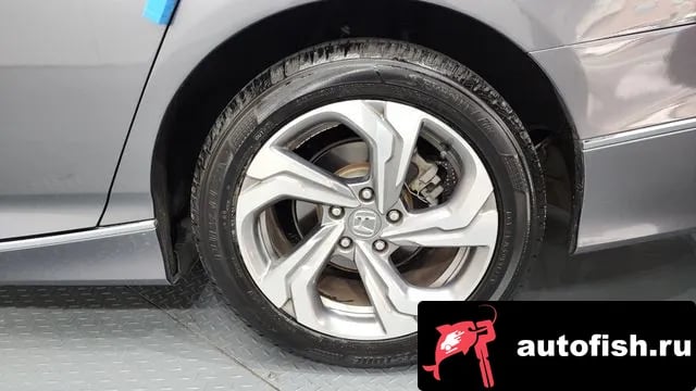 Honda Accord Accord 10th Generation 2019 года - вид 5