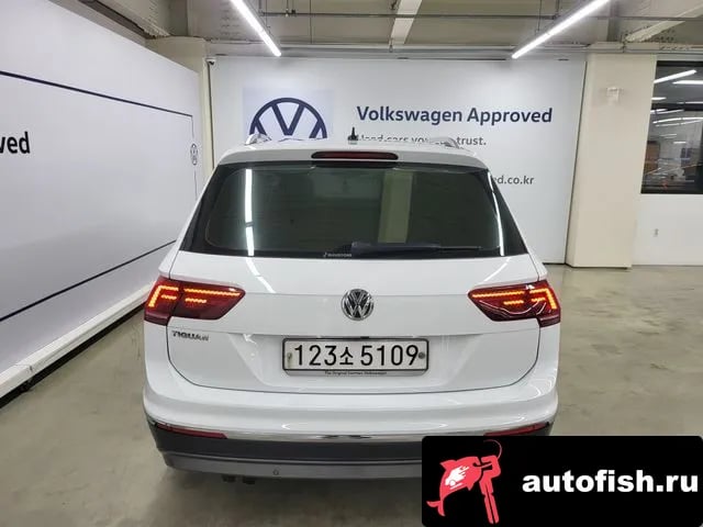 Volkswagen Tiguan Tiguan second Generation 2019 года - вид 4
