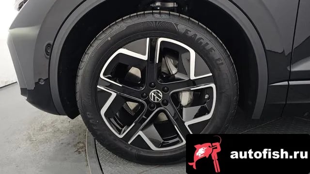 Volkswagen Touareg Tuareg 3rd generation 2025 года - вид 5