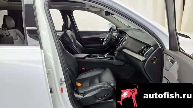 Volvo XC90 XC90 second Generation 2022 года - похожие автомобили