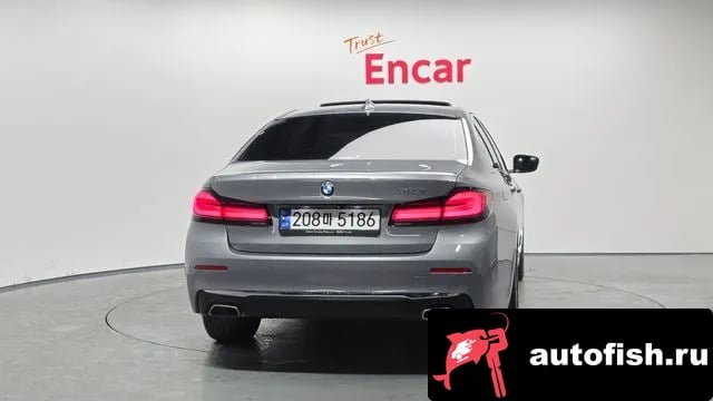 BMW 5-Series 5 Series (G30) 2023 года - вид 4