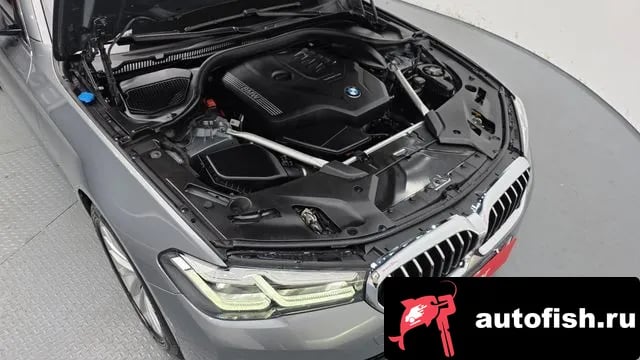 BMW 5-Series 5 Series (G30) 2023 года - вид 6