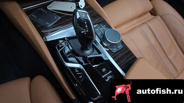 BMW 5-Series 5 Series (G30) 2023 года - похожие автомобили