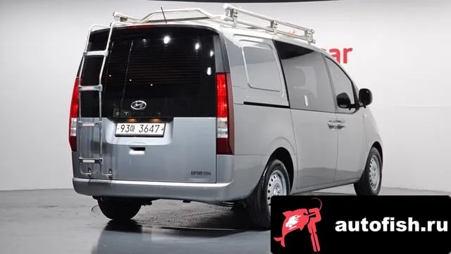 Hyundai Staria Staria 2021 года - вид 2
