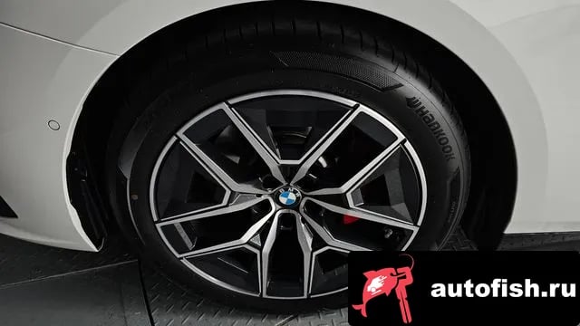 BMW 5-Series 5 Series (G60) 2024 года - вид 5