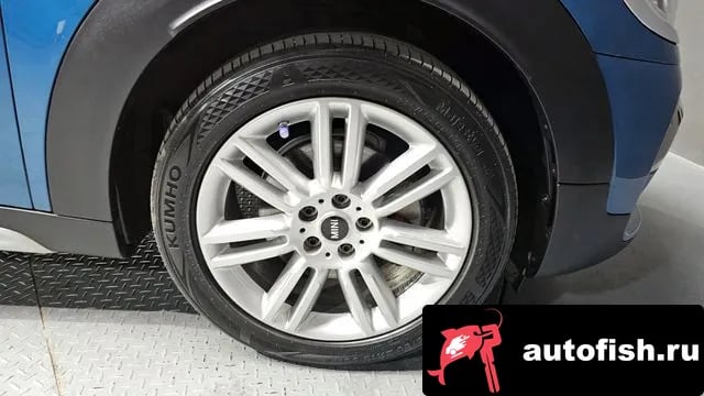 Mini Countryman Cooper D Country Man 2018 года - вид 5