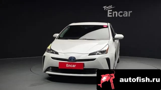 Toyota Prius Prius 4th Generation 2021 года - вид 3