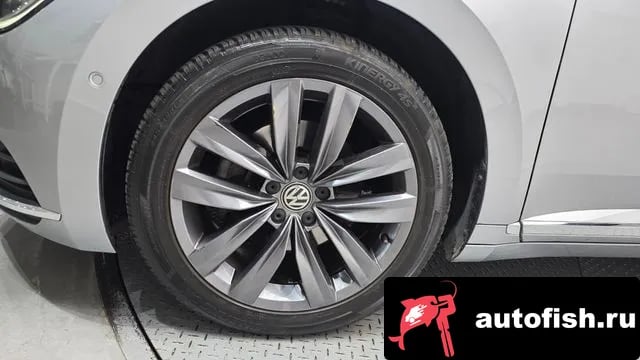 Volkswagen Arteon Atheon 2020 года - вид 5