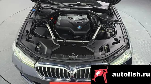 BMW 5-Series 5 Series (G30) 2021 года - вид 6