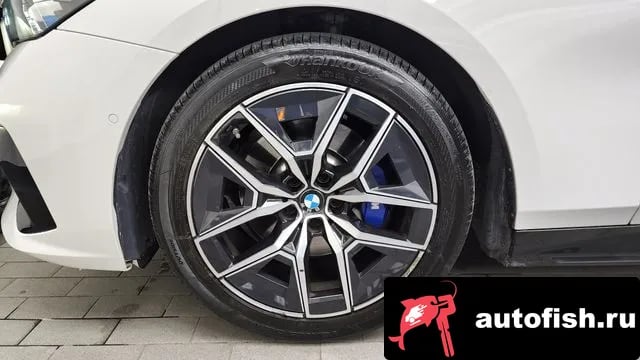 BMW 5-Series 5 Series (G60) 2025 года - вид 5