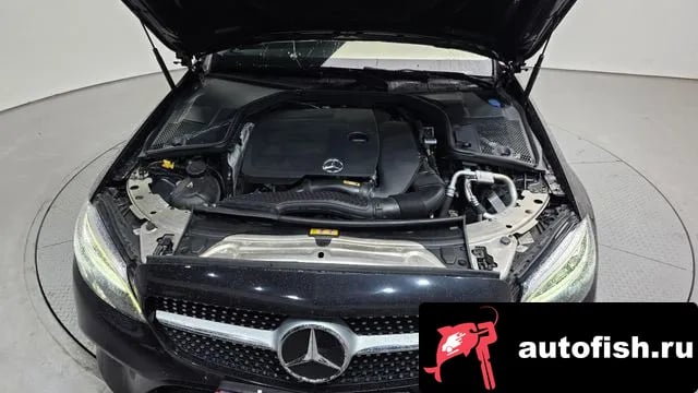Mercedes-Benz C-Class C-Class W205 2019 года - вид 6