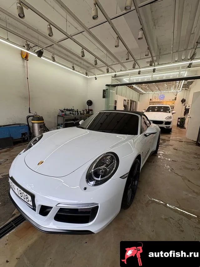 Porsche 911 911 2018 года - автомобиль из Южной Кореи