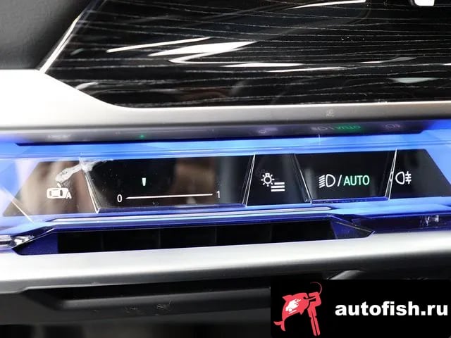 BMW 7-Series 7 Series (G70) 2025 года - вид 6