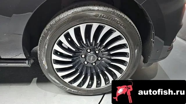 Lincoln Navigator Navigator 4th generation 2019 года - вид 5