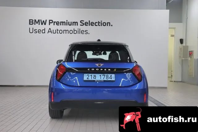 Mini Cooper Cooper Electric 4th Generation 2024 года - вид 4