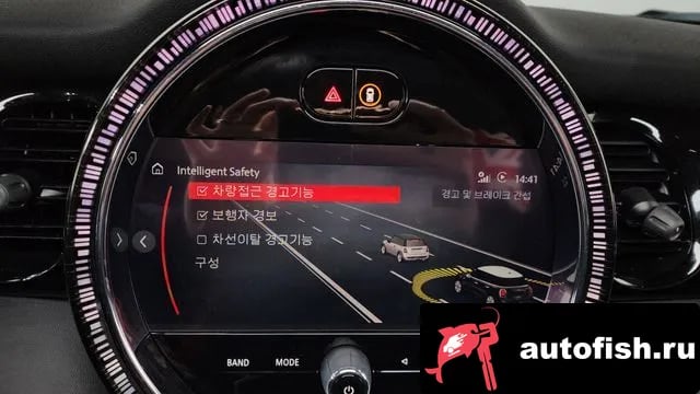 Mini Cooper Cooper 2022 года - похожие автомобили