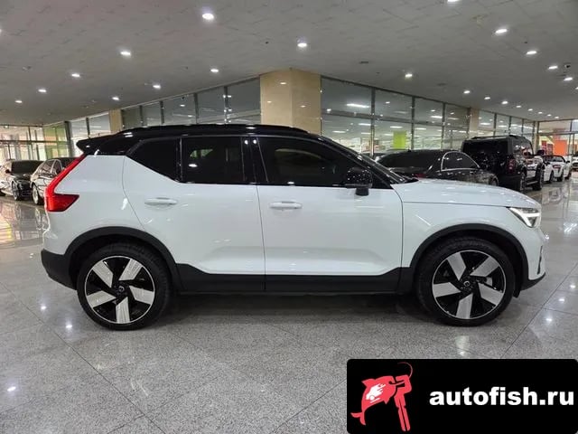 Volvo XC40 XC40 Richards 2024 года - вид 5