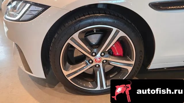 Jaguar XF XF (X260) 2019 года - похожие автомобили