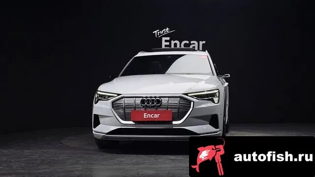 Audi e-tron e-Tron 2020 года - похожие автомобили